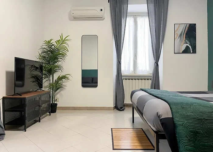 Castani Апартаменты Рим