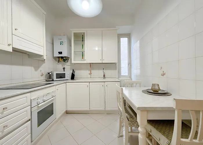 Апартаменты Castani Рим