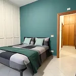 Castani شقة *